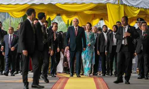 SULTAN PERAK SULTAN NAZRIN SHAH