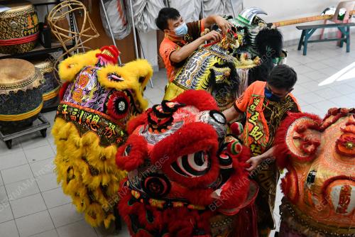PERSIAPAN SAMBUTAN TAHUN BARU CINA