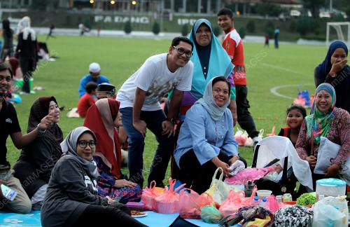 PK06_31052019_POTLUCK