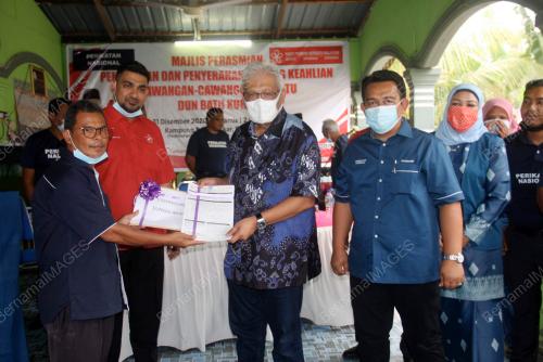 DATUK SERI HAMZAH ZAINUDIN