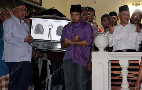 PK07_01022014_MENINGGAL_DUNIA