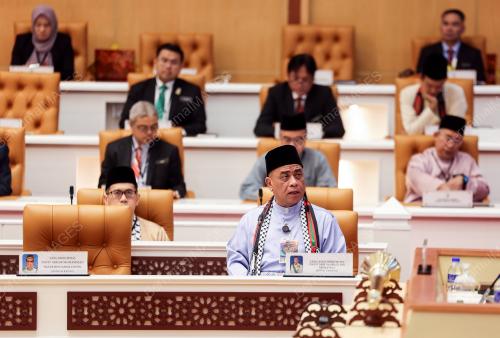 DATUK SERI SAARANI MOHAMAD