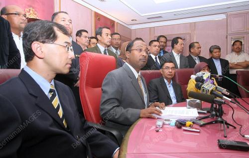 ZAMBRY ABDUL KADIR