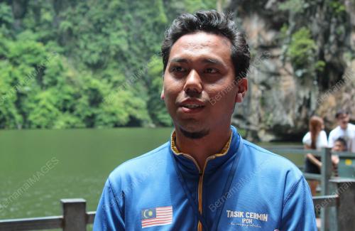 TASIK CERMIN