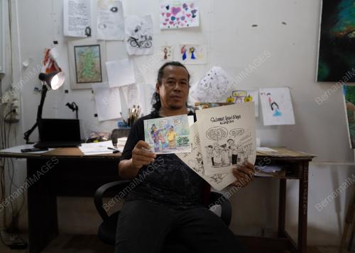 SAMPUL RAYA KARTUNIS BENDI