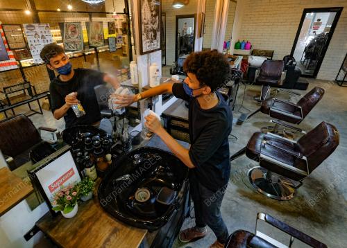 PERSIAPAN KEDAI GUNTING RAMBUT