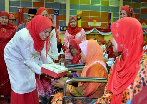 PK07_04092016_SHAHRIZAT