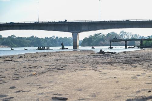 SUNGAI_SURUT