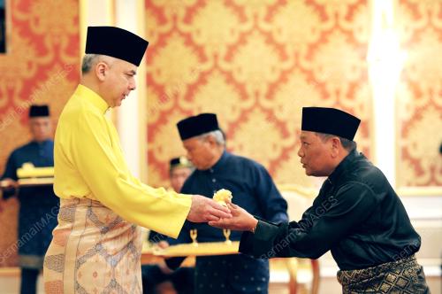PK07_05052015_SULTAN_EXCO