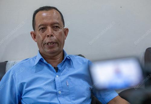 ABDUL HAMID AWANG AHMAD