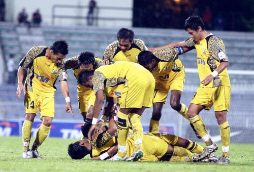 PIALA FA