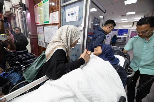 MENCARI DAN MENYELAMAT JASLINDA