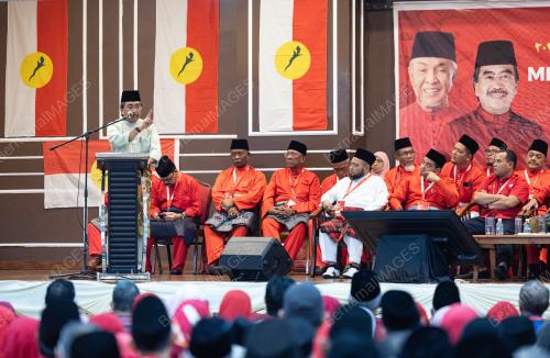 DATUK SERI JOHARI ABD GHANI