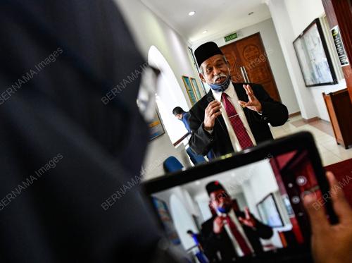 RAJA BOMOH BEBAS DENGAN JAMINAN MAHKAMAH