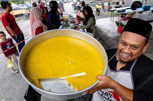 KUIH TALAM EMPAT DEKAD