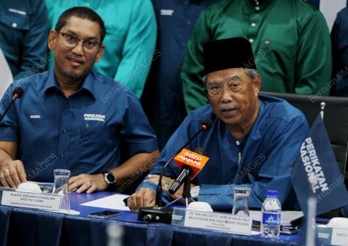 TAN SRI MUHYIDDIN YASSIN