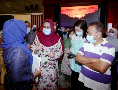 DATUK HALIMAH MOHAMED SADIQUE