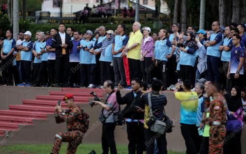 SULTAN PERAK SULTAN NAZRIN SHAH