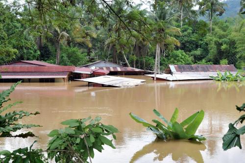 PK07_12042012_BANJIR