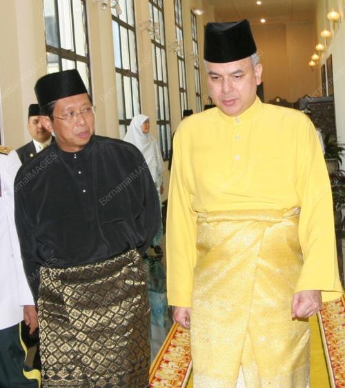 RAJA DR NAZRIN SHAH