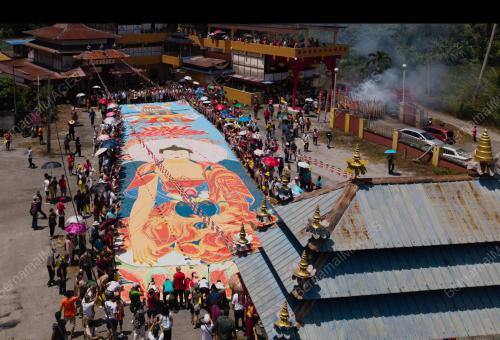 TINJAUAN SAMBUTAN HARI WESAK