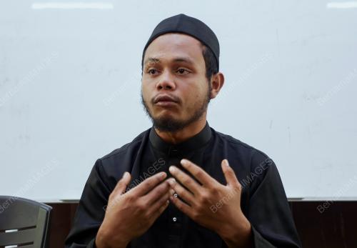 MUHAMMAD SHAHRIHAN DISLAN 21