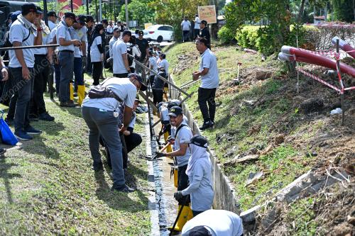 PROGRAM CSR MONSUN TIMUR LAUT