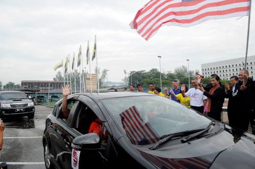 PK07_14082015_NAZRI