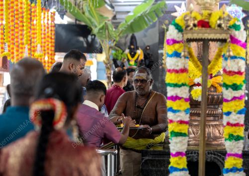 SAMBUTAN DEEPAVALI