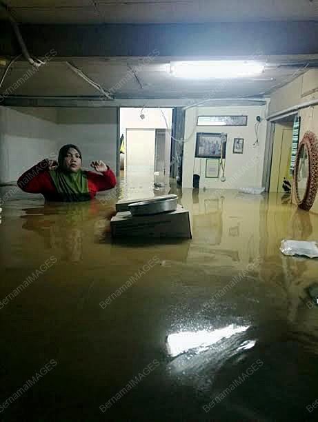 PK07_20112016_BANJIR