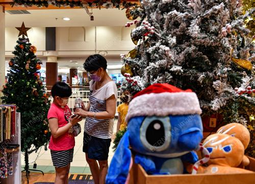 TINJAUAN PERSIAPAN SAMBUTAN KRISMAS