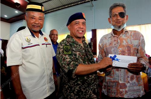 DATUK SERI SAARANI MOHAMAD