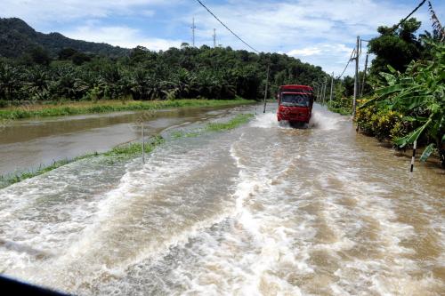 PK07_22102013_BANJIR