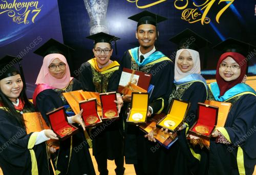 PK07_24112015_UPSI