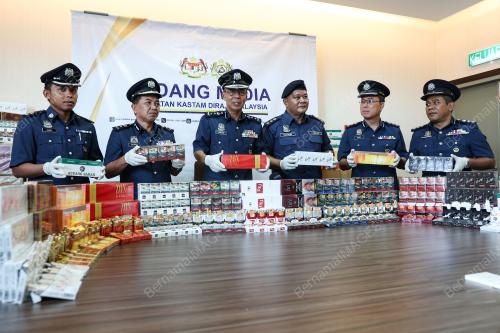 DATUK ABDUL GHAFAR MOHAMAD