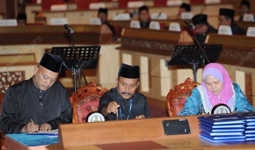 PK07_28062013_DEWAN