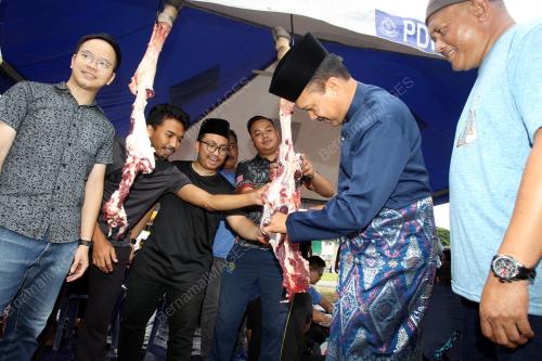 DATUK SERI MOHD YUSRI HASSAN BASRI
