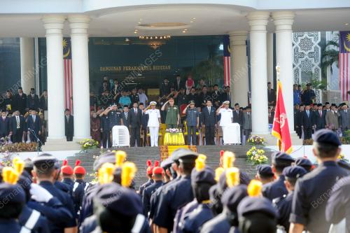 PK07_31072015_PAHLAWAN