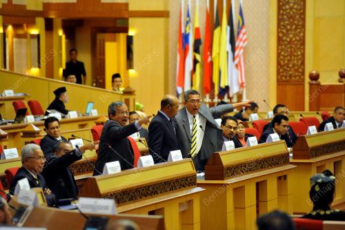 PK08_01042015_DUN_PERAK