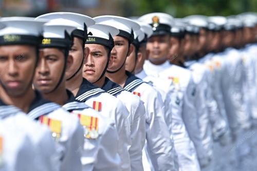 PERASMIAN 'LUMUT NAVY CITY PARADE'