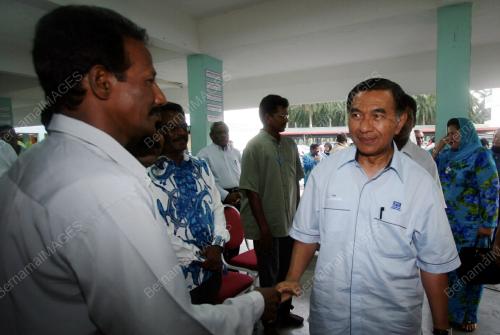 TAJOL ROSLI GHAZALI