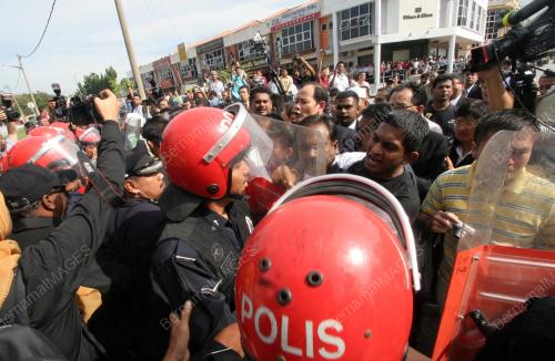 POLIS