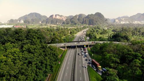 KEMALANGAN MUATAN LORI GULA
