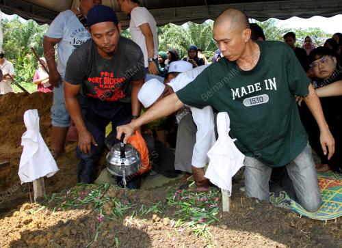 KEJADIAN KEPALA AIR DI KAMPUNG POH