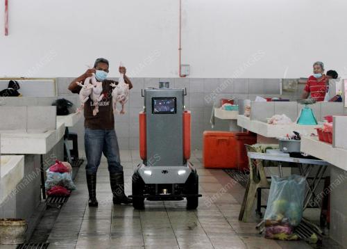 DEMONSTRASI ROBOTIK