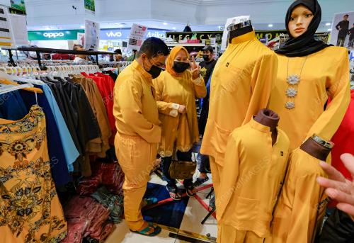 TINJAUAN PERSIAPAN HARI RAYA