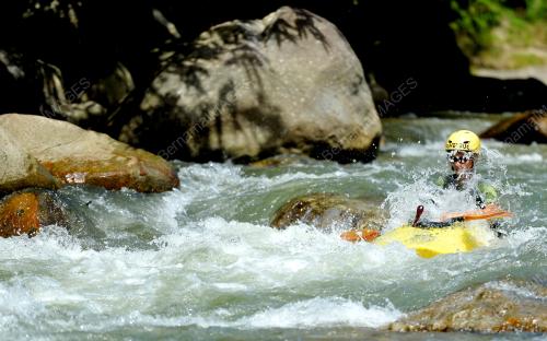 PK08_07122016_KAYAK
