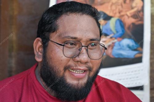 MUHAMMAD NAZREEN SYAH MUSTHAFA 37