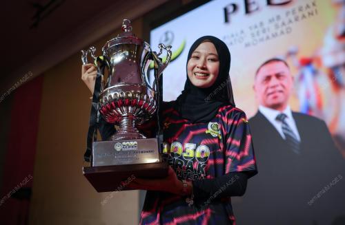 DATUK SERI SAARANI MOHAMAD