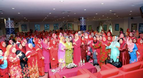 PK08_09092013_WANITA_UMNO